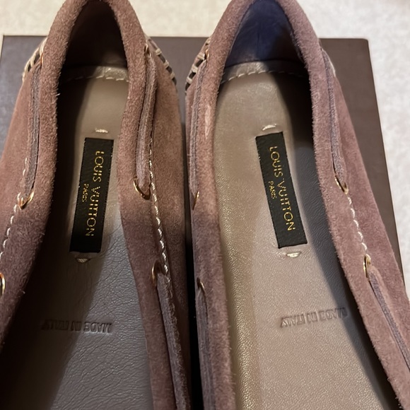 Louis Vuitton - loafers . These are unworn in excellent condition . - Picture 2 of 6